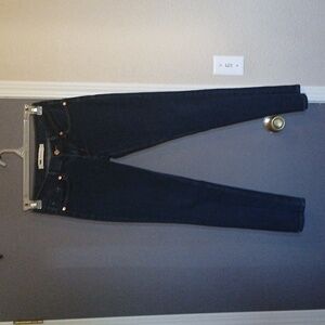 Levi's dark wash 524 skinny jean size 3